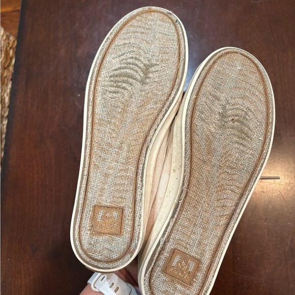 Reef corduroy Walled Low Shoes‎ Women’s 6.5 - Picture 6 of 6